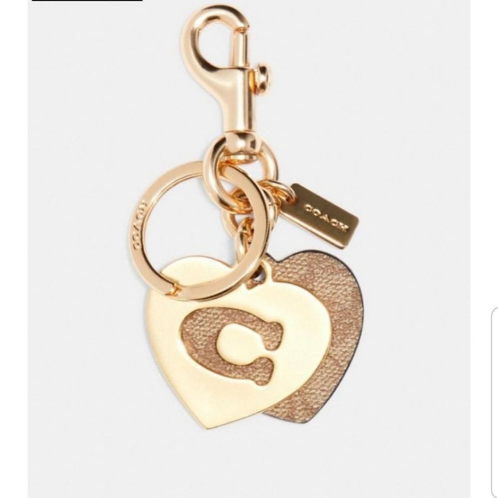 Coach Signature Heart Key Chain NWT - Picture 3 of 3